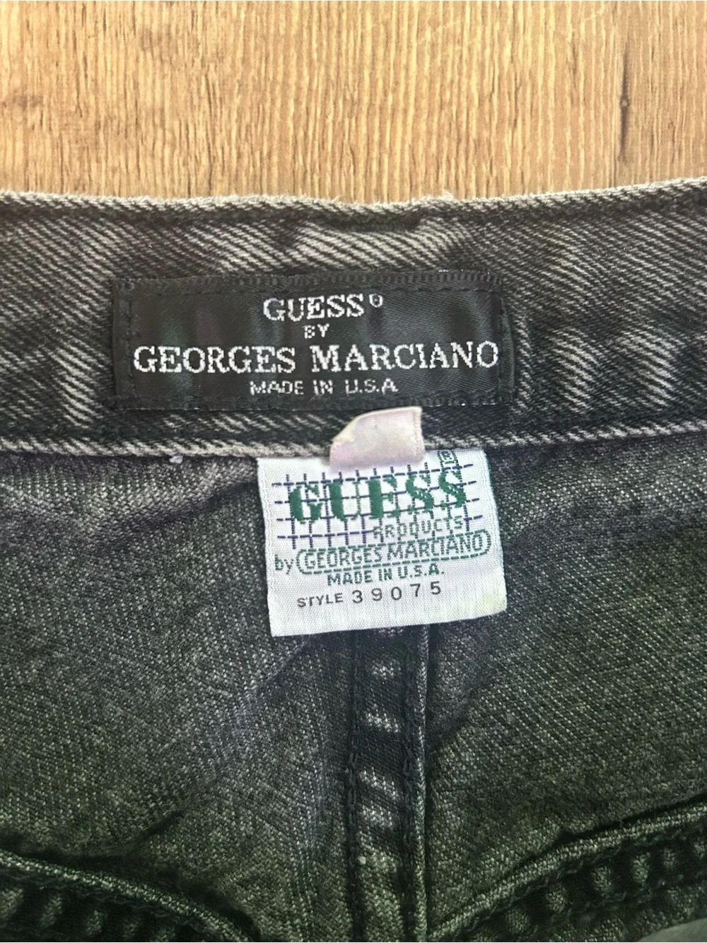 Vintage Guess Georges Marciano USA Black Acid Wash Mom Jeans Size 4 27.5 Waist